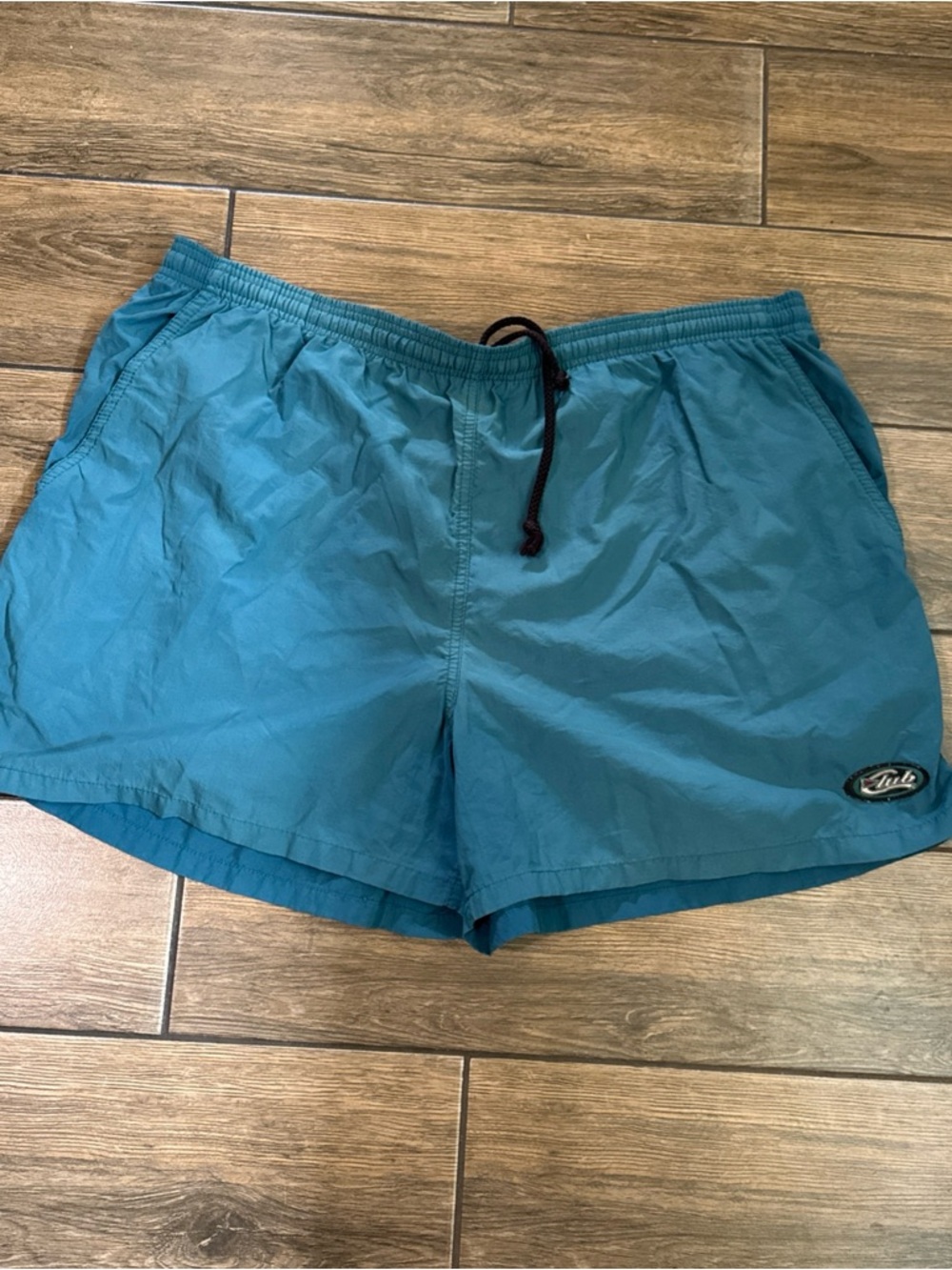 VTG Club (California) MADE IN USA 90s Vintage Volleyball Shorts Swim Trunks L